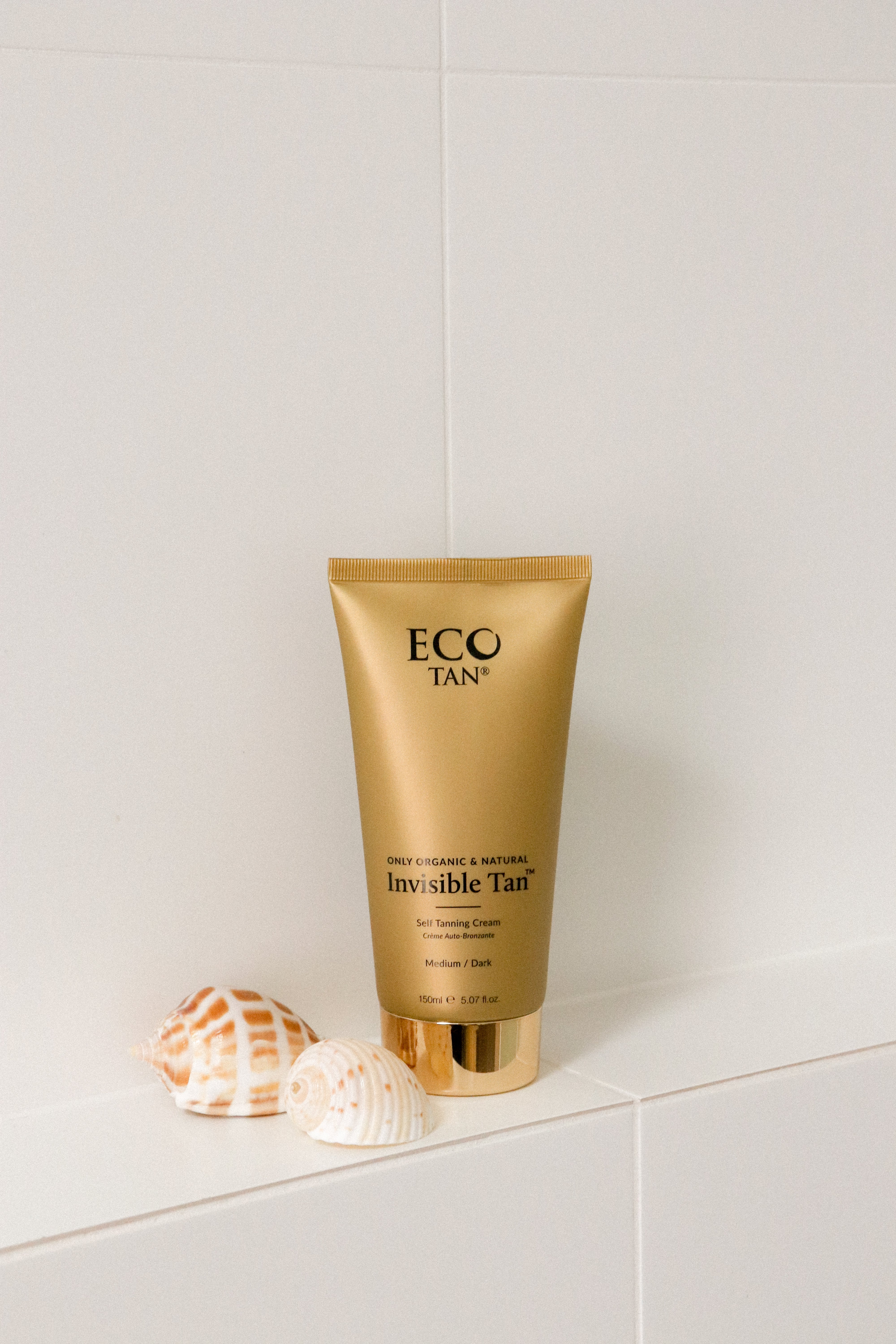 Eco Tan-Invisible Tan-Sun Care-InvisibleTan_ET_Lauren_NewTube_Shell-The Detox Market | 