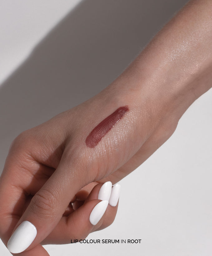 Fitglow Beauty-Lip Color Serum-Makeup-   LipColourSerum_handswatch_root_02_DTC-The Detox Market | Root - Earthy Brown Plum