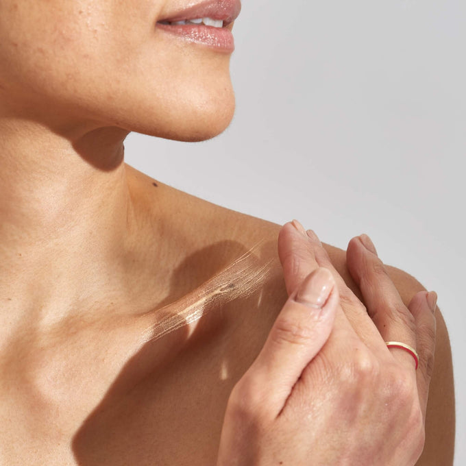 The Impossible Glow Champagne - Makeup - Pai Skincare - 5060139727563_7 - The Detox Market | 