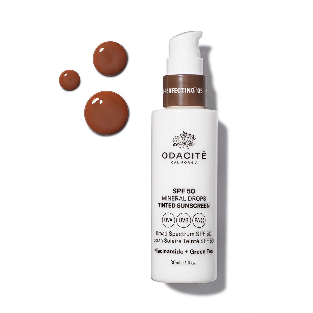 Odacite-Spf 50 Flex-Perfecting™ Mineral Drops Tinted Sunscreen-Sun Care-SPF50Tinted_05_POW_bottle_texture-The Detox Market | 05 - deep