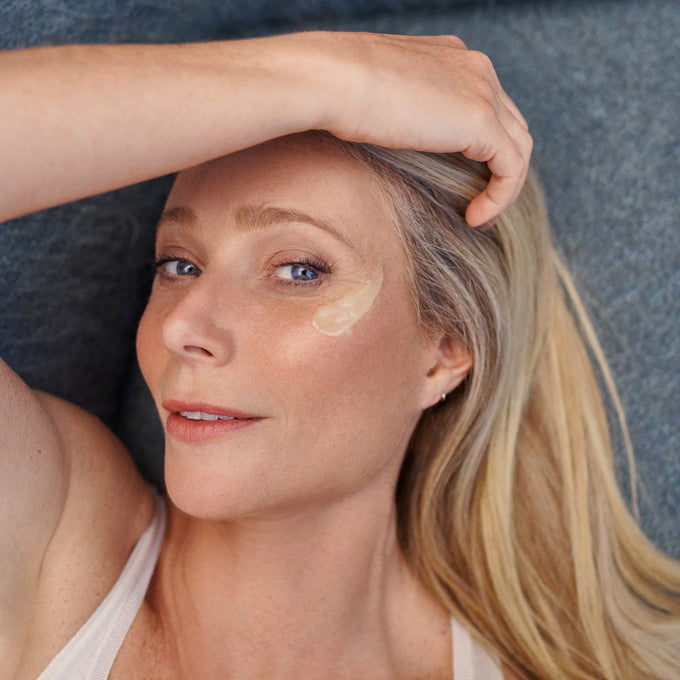 Goop-3X Retinol Eye Lift Serum-Skincare-20250122_GOOP_BEAUTY_EYE_SERUM_SHOT06_421_1-The Detox Market | 