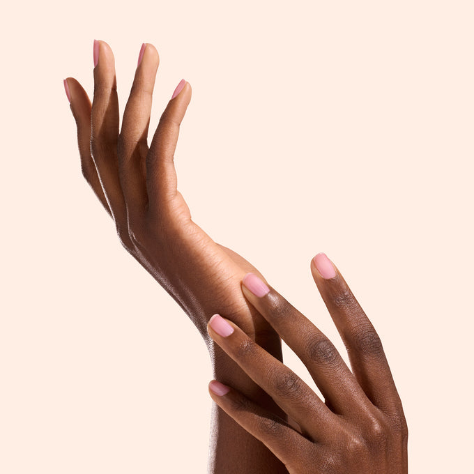 Manucurist-Active Glow Grape-Makeup-3662263222383_4-The Detox Market | 