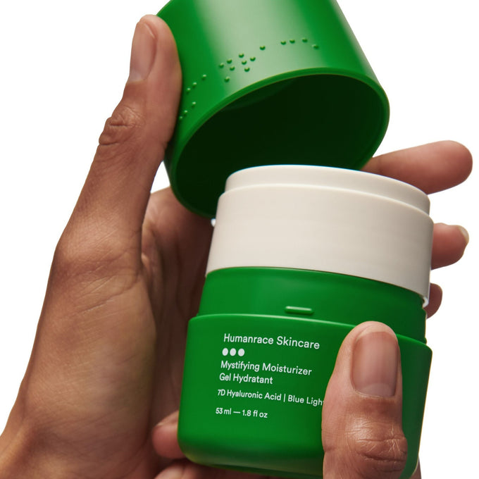 Humanrace-Mystifying Gel Moisturizer-Skincare-5.ProductinHand_ab9d398f-7418-4bdd-8188-cdb3e70c7f69-The Detox Market | 