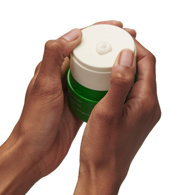 Humanrace-Mystifying Gel Moisturizer-Skincare-6.ProductinUse_b0f66252-246c-48d3-a2e1-dea633c9047d-The Detox Market | 