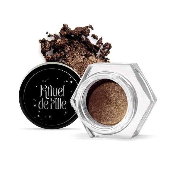 Rituel de Fille-Ash and Ember Eye Soot-Makeup-AE-03-Golden-Age-Jar-Swatch-web-res-2000px-The Detox Market | Golden Age