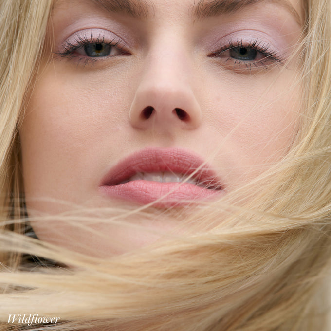 RMS Beauty-Cashmere Matte Eyelights-Makeup-CASHMERE-EYELIGHTS-Wildflower-MODEL-The Detox Market | Wildflower - A delicate pale lavender