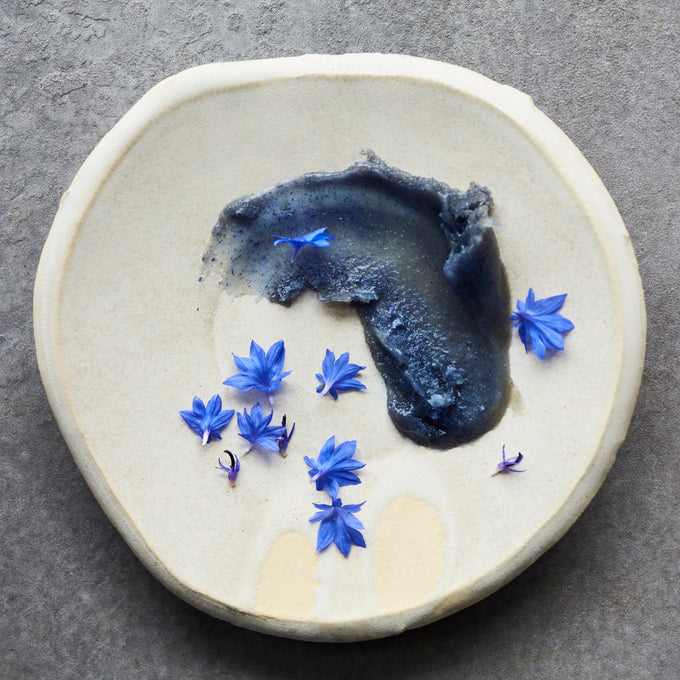 Laurel Skin-Cornflower Mask-Skincare-CornflowerMaskSwatch_3-The Detox Market | 