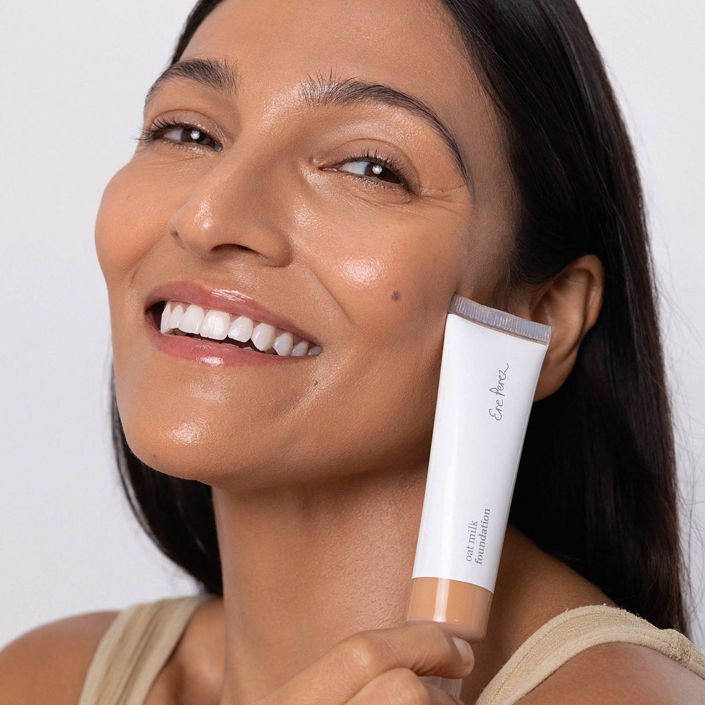 Ere Perez-Oat Milk Foundation-Makeup-ErePerez-OatMilkFoundation-Syrup-SQ-20005-The Detox Market | Syrup - medium-tan neutral warm