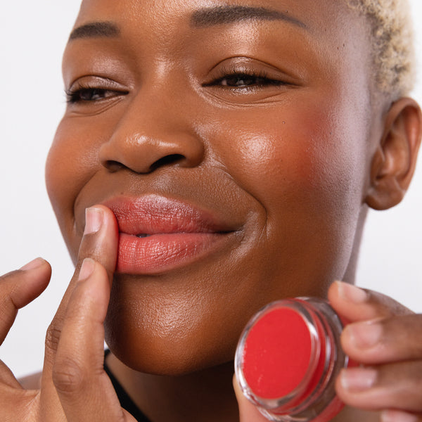 Ere Perez-Carrot Colour Pot-Makeup-ErePerez_CarrotColourPot_Hello-SQ-200014-The Detox Market | Hello - Poppy Flower