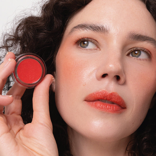 Ere Perez-Carrot Colour Pot-Makeup-ErePerez_CarrotColourPot_Hello-SQ-20006-The Detox Market | Hello - Poppy Flower