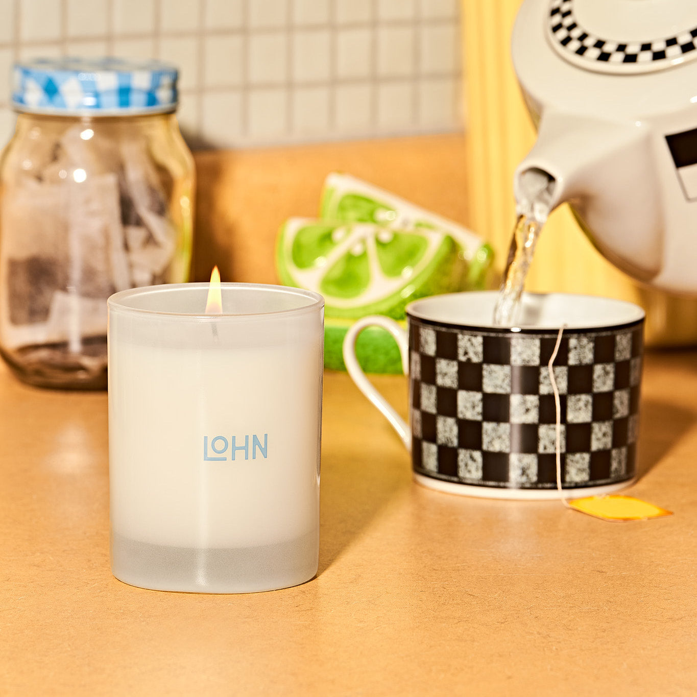 Lohn-JURA Candle-Home-LOHNJURACandleLifestyleSquare-The Detox Market | 