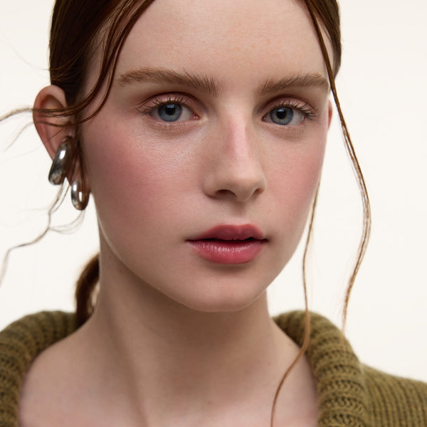 Wonderblush-Le Baume Tinted Lip Balm-Makeup-LeBaume-ModelLightSkin-Bonbon_1-The Detox Market | 