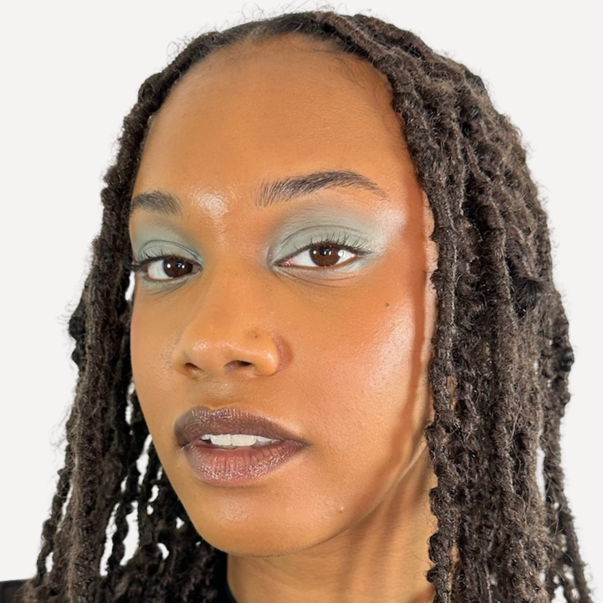 MOB Beauty-Cream Clay Eyeshadow-Makeup-MOB_CCE_onfigure_M141alt-The Detox Market | M141 Cornflower blue
