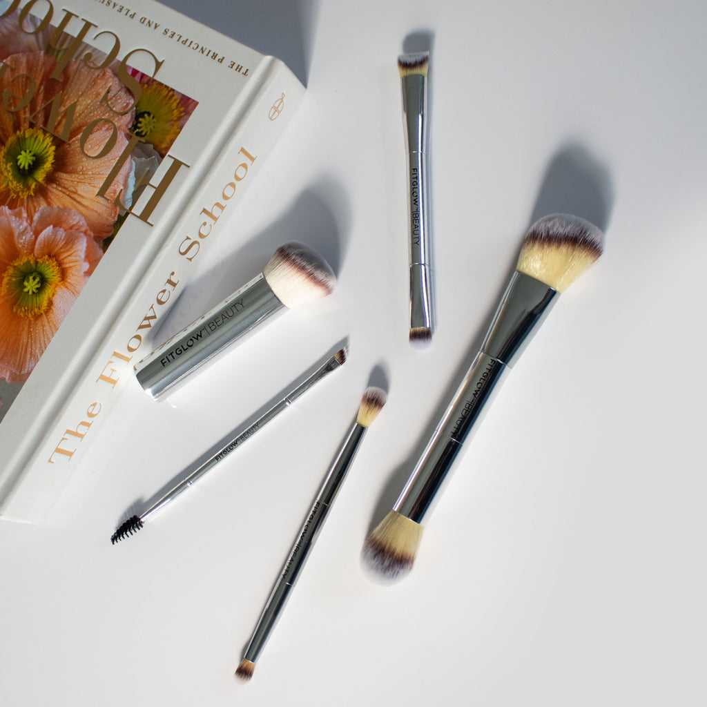 Fitglow Beauty-Master Brush Set-Makeup-MasterBrushSet_creative_02_B2B-The Detox Market | 