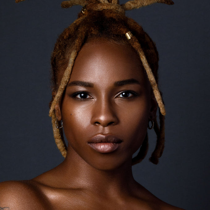 Rituel de Fille-Creature Of Light Full-Face Serum Illuminator-Makeup-RitueldeFille-CreatureofLight-GlowingCreature51-11Model-2048px-The Detox Market | Glowing Creature