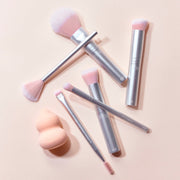 RMS Beauty-Skin2Skin Classic Fan Brush-Makeup-Untitled-2_0005_07_NewFanBrush7467_jpg_jpg_0e1e50b6-3107-44c6-b854-914ef4389d3b-The Detox Market | 