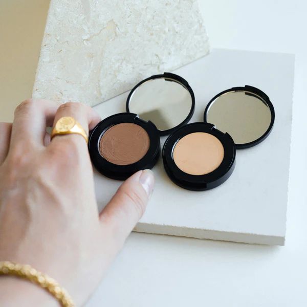 Alima Pure-Cream Concealer Refill-Makeup-cream-concealer- cream-concealer-3_600x_4080b712-df94-43e7-a43e-379cd8dde6f8 - The Detox Market | Always