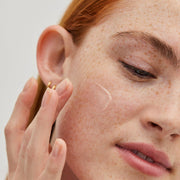 ReEvolve Radiance Locking Primer - Makeup - RMS Beauty - 09RMS_REP_PRIMER_816248024896_MODEL - The Detox Market | Always