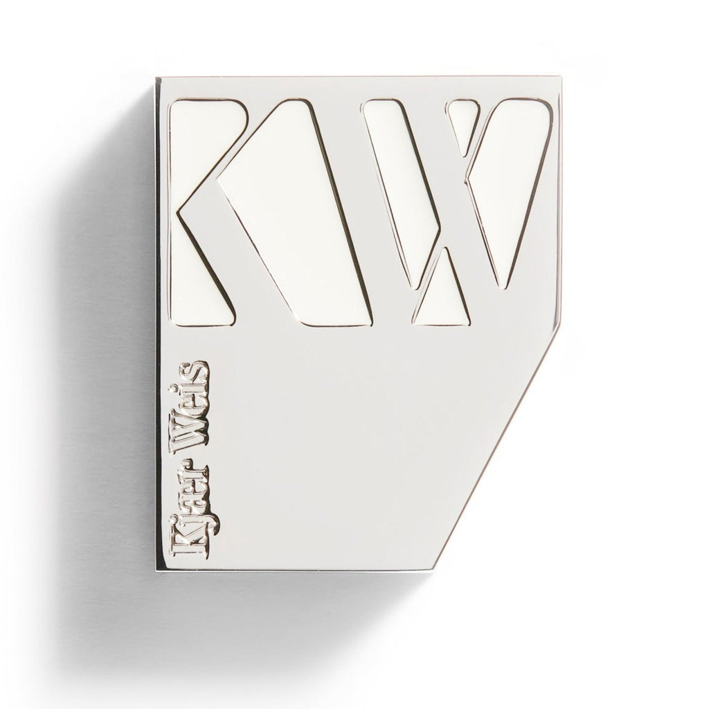 Iconic Edition Compact Cheek - Makeup - Kjaer Weis - Blushcompact - The Detox Market | 
