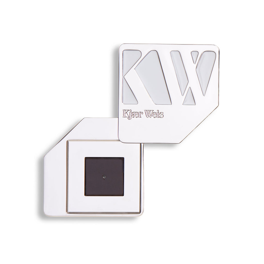 Kjaer Weis-Iconic Edition Compact Cream Foundation-