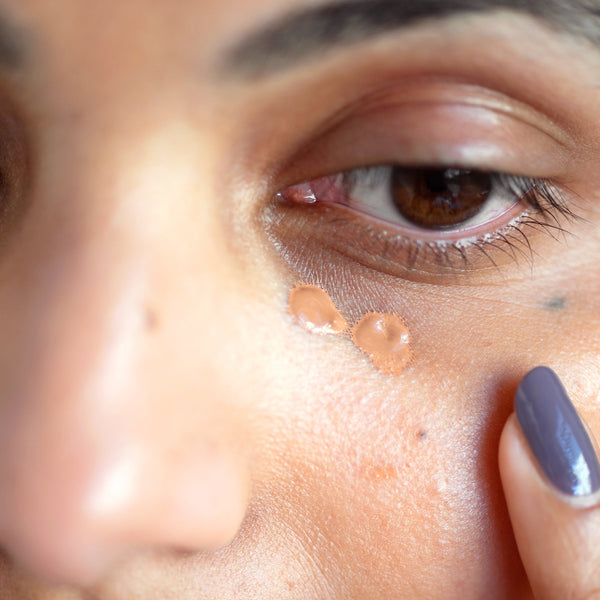 Lychee Crème Corrector - Makeup - Ere Perez - ere-perez-Tanvi-look1-04 - The Detox Market | Cinco – Golden Pecan